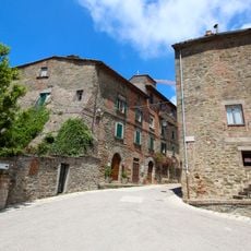 Mura ed edifici di Castel Rigone