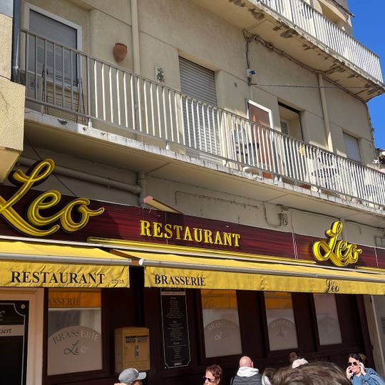 Léo