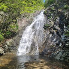 Mundong Waterfall