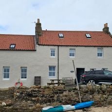 Pittenweem, 42 Mid Shore, Rockvilla