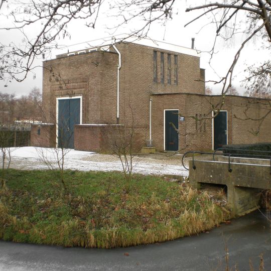Bet-tahara at Jewish cemetery