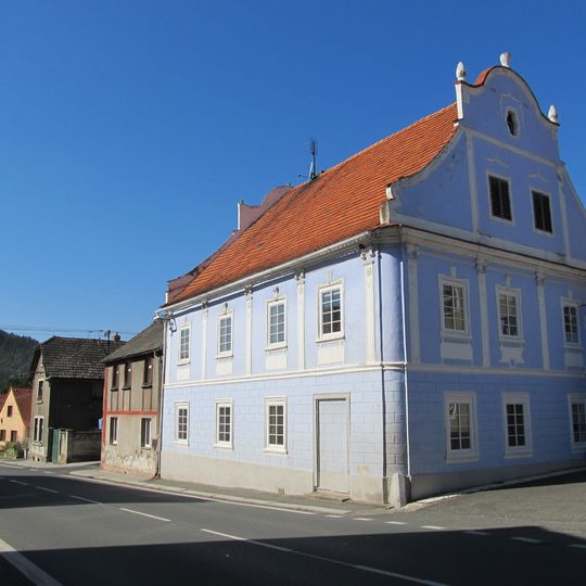 Dům čp. 85, u severozápadního rohu náměstí