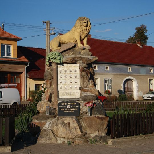World Wars I and II memorial