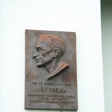 Pamětní deska Jiřího Frejky