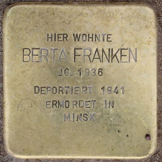 Stolperstein en memoria de Berta Franken