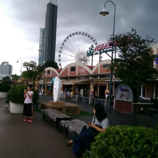 Asiatique The Riverfront Destination