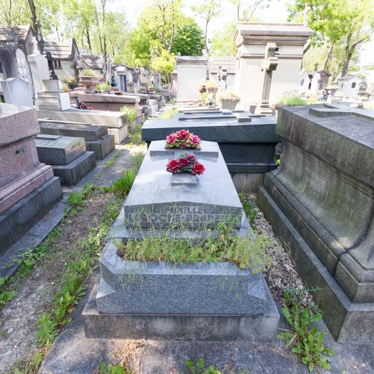 Grave of Laroche-Pradelle