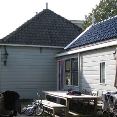 Laan 12, Broek in Waterland