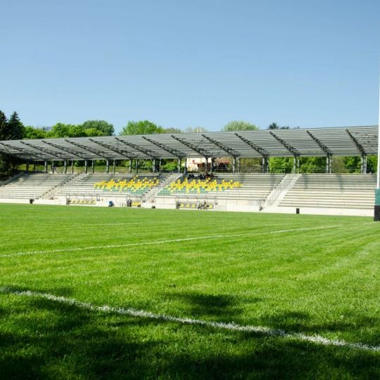Stade Yunist
