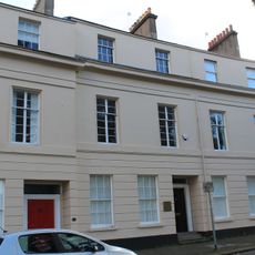 9 Upper Crescent Belfast Co Antrim Bt7 1nt