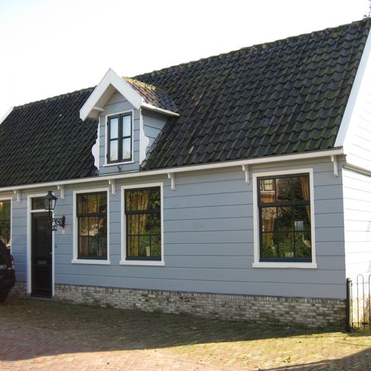 Molengouw 6, Broek in Waterland