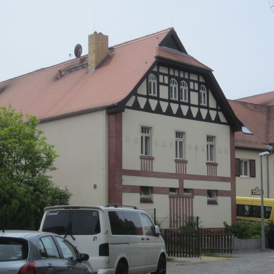 Wohnhaus Zuckelhausener Ring 1