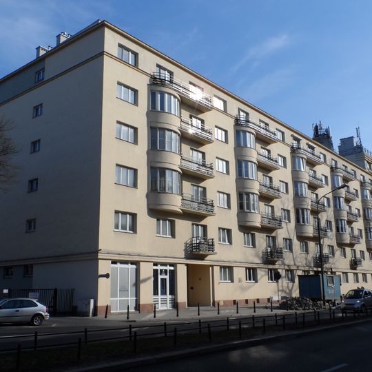 Dom Spółdzielni Mieszkaniowej Proporzec