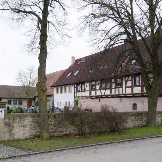 Ehemaliges Pfarrhaus, jetzt Doppelwohnhaus