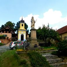 Socha Panny Marie v Modré