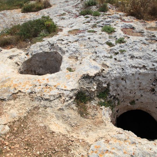 Prähistorische Gräber Xemxija