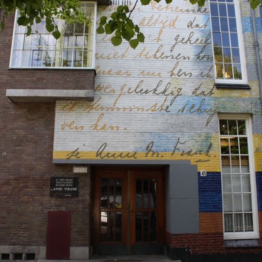 6th Montessori School Anne Frank