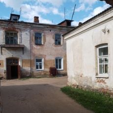 Здание тюрьмы с церковью (Боровск)