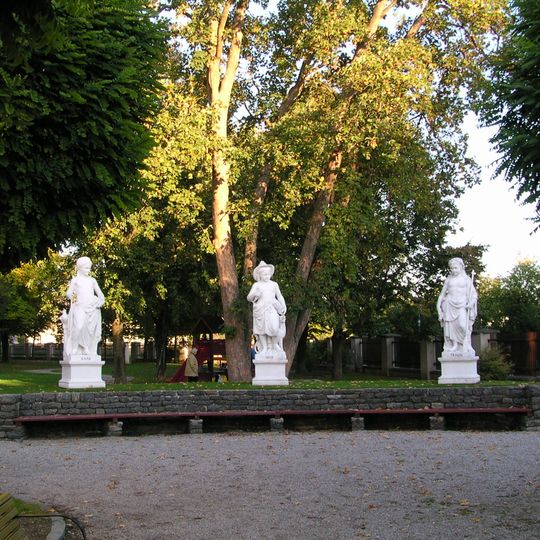 Steinfiguren Enns, Salzach, Raab, Traun und Mur
