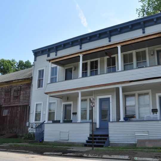 Clark-Dearstyne-Miller Inn