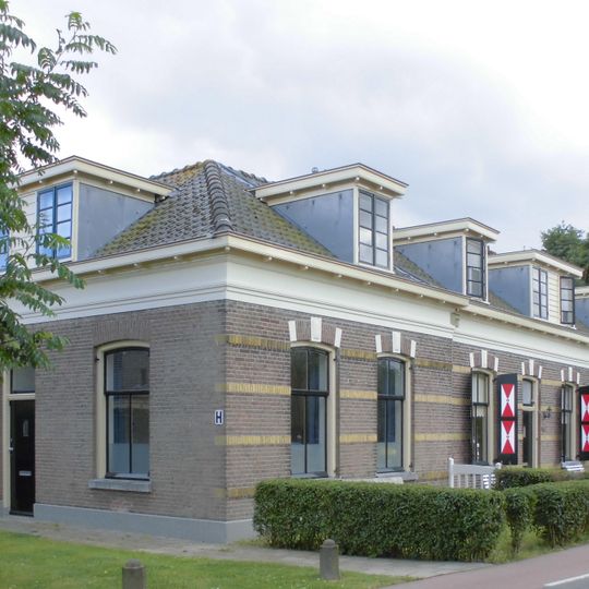 Koning Willem III Kazerne: Onderofficierswoningen