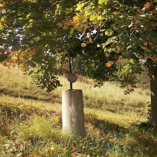 Kříž u Dolní Bělé v části Brlín