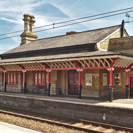 Waiting room at Earlestown railway station
