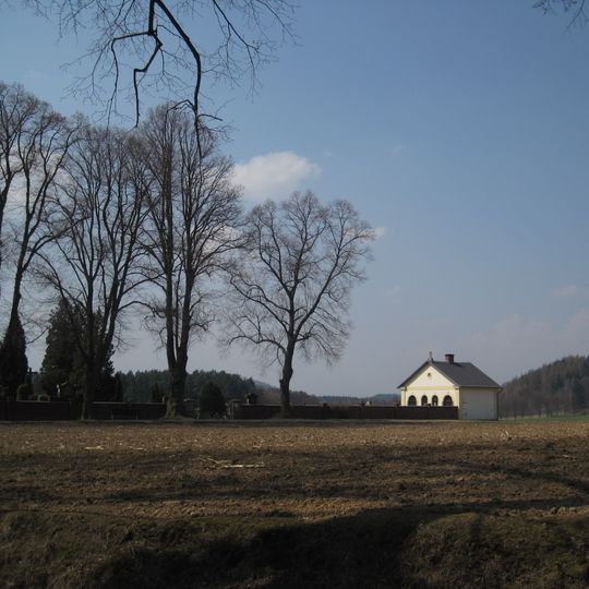 Šest lip v Osečné