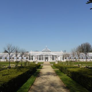 Conservatory To Chiswick House