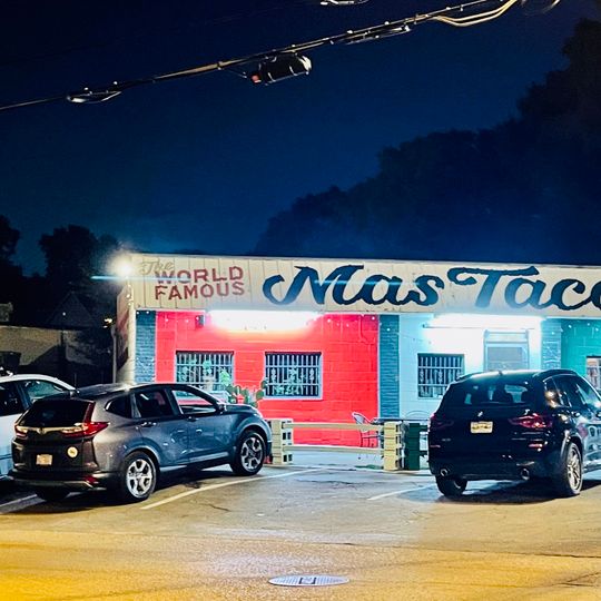 Mas Tacos Por Favor