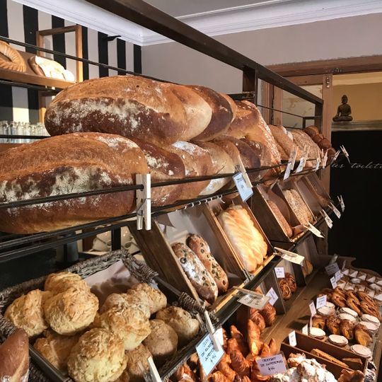 Cle Cafe Boulangerie Et Deli