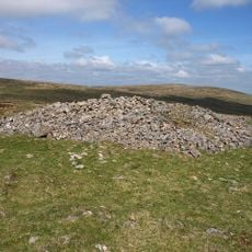 Cairn near the summit of Western Beacon