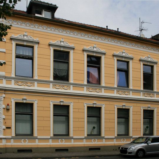 Mühlenstraße 177–179