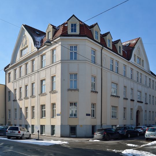 Wohnhaus Kremsergasse 1