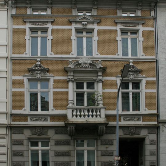 Staufenstraße 21