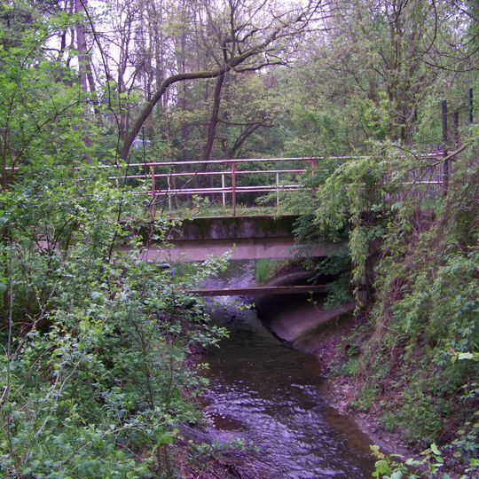 Bridge of Úhlavská street over the Kunratický potok