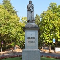 Monumento a Gian Domenico Romagnosi