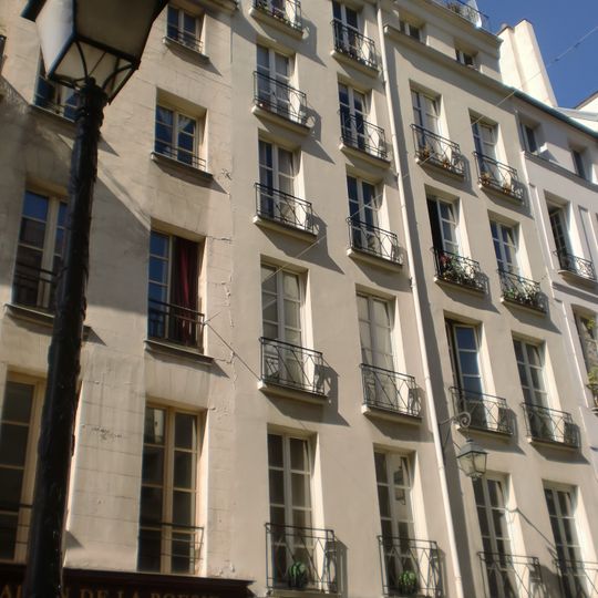 Immeuble, 163 rue Saint-Martin