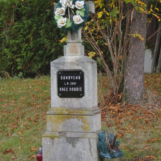 Kříž v Dobříči