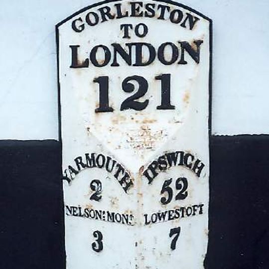 Milepost, High Street, Gorleston, by No. 246