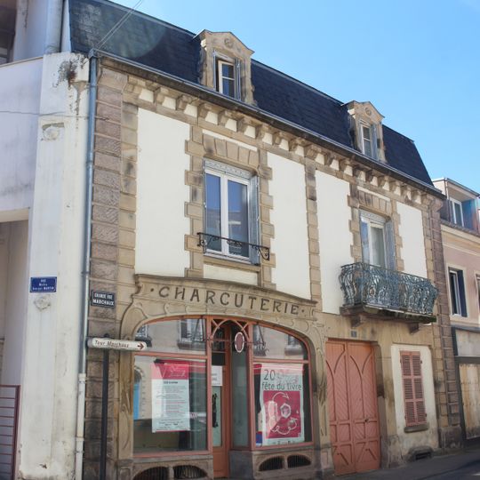 Charcuterie au 1, grande rue Marchaux à Autun