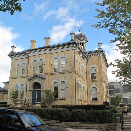 Palais de justice du comté de Peel