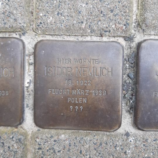 Stolperstein en memoria de lsidor Nemlich