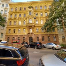 Wohnhaus Johann-Strauß-Gasse 28