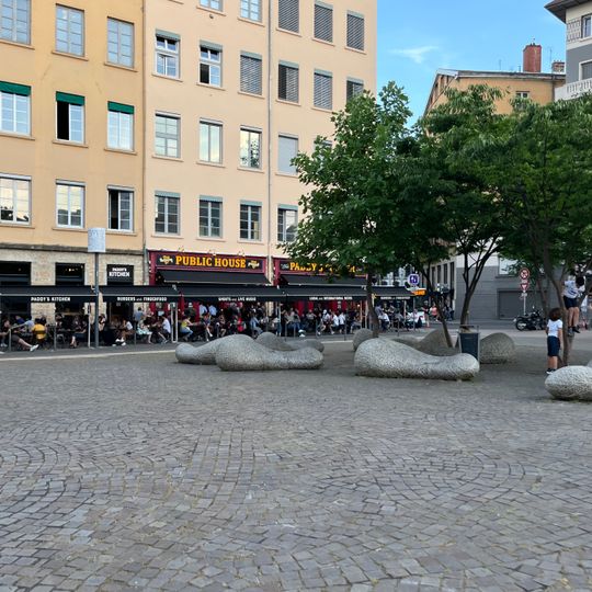 Place des Tapis