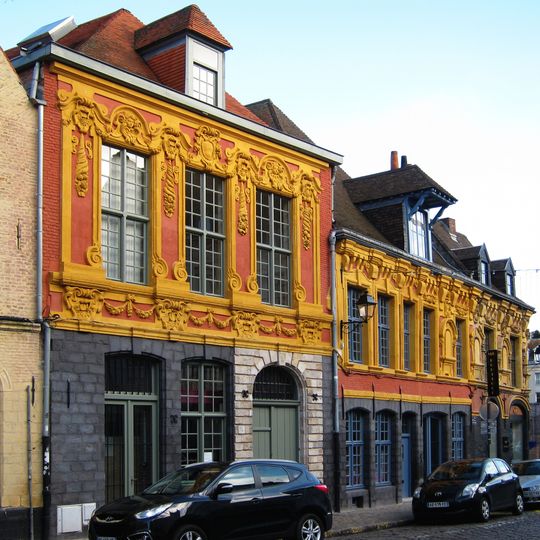 Maisons, 25-27 place Louise-de-Bettignies