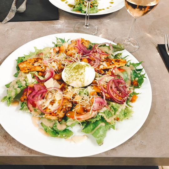 Le Patio by Lou Caléou