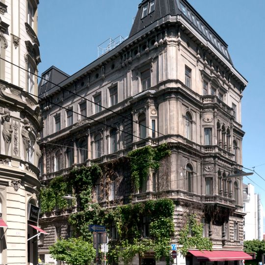 Bürgerhaus, Bernhard-Ludwig-Haus