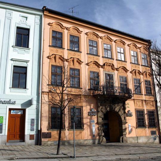 Masarykovo náměstí 14