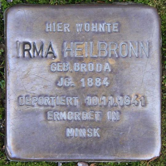Stolperstein en memoria de Irma Heilbronn